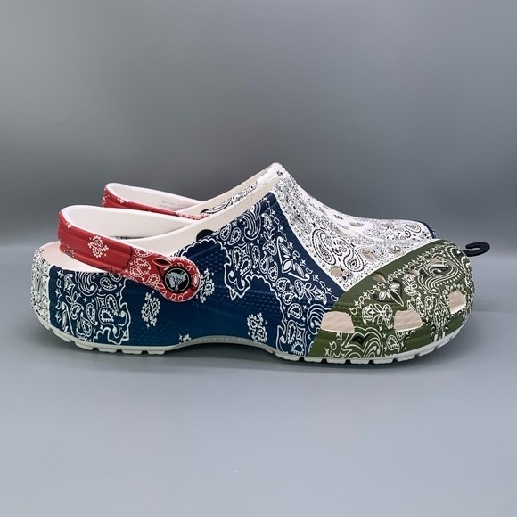 CROCS Other - Crocs Classic Bandana Men's Clogs Shoes  -  Size: 10